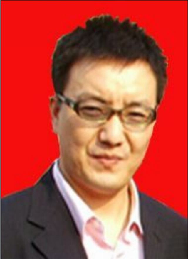 葉子愷總會(huì)執(zhí)行會(huì)長(zhǎng),酒店餐飲人才網(wǎng),湖南餐飲人才,湖南廚房承包,湖南長(zhǎng)沙餐飲管理公司,林福彬,湖南奧食卡林會(huì)長(zhǎng)食品有限公司